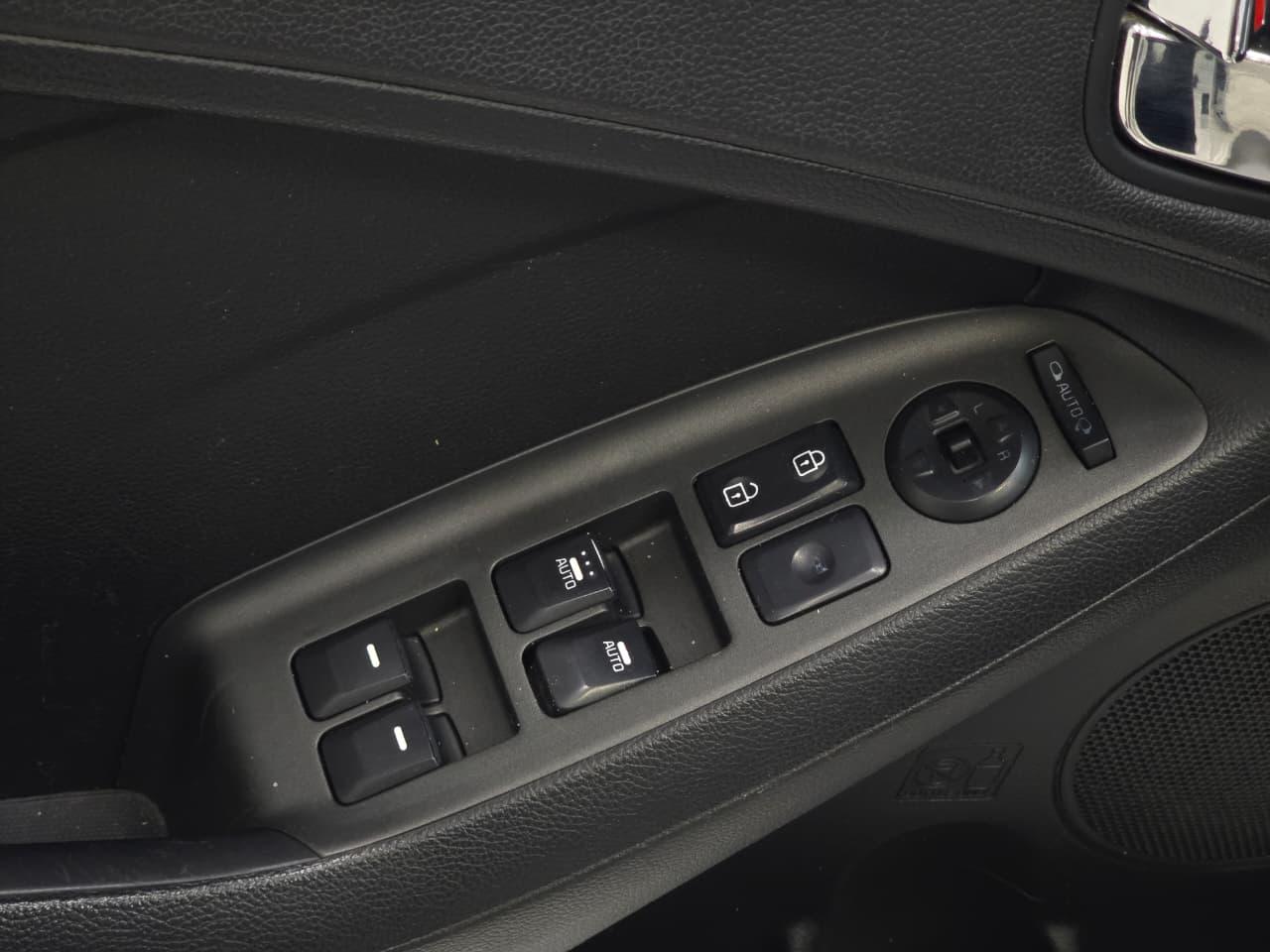 kia cerato 1.6 ano 2014