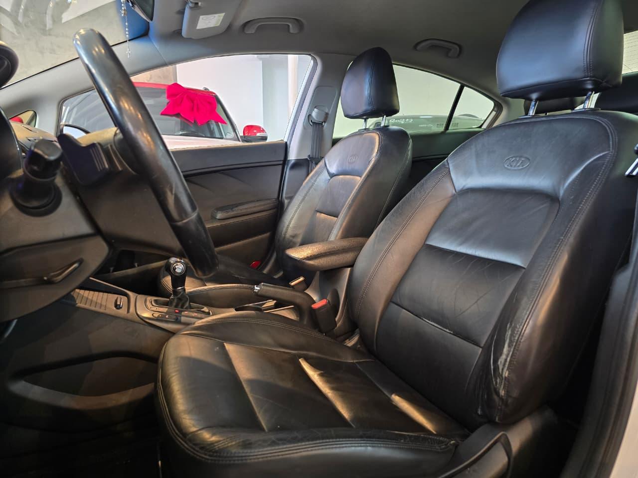 kia cerato 1.6 ano 2014