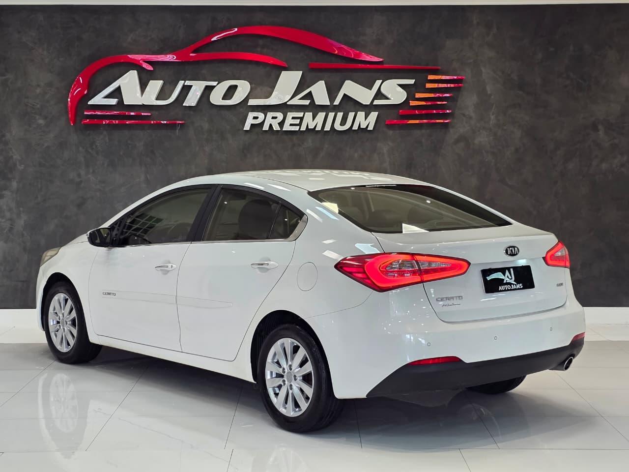 kia cerato 1.6 ano 2014