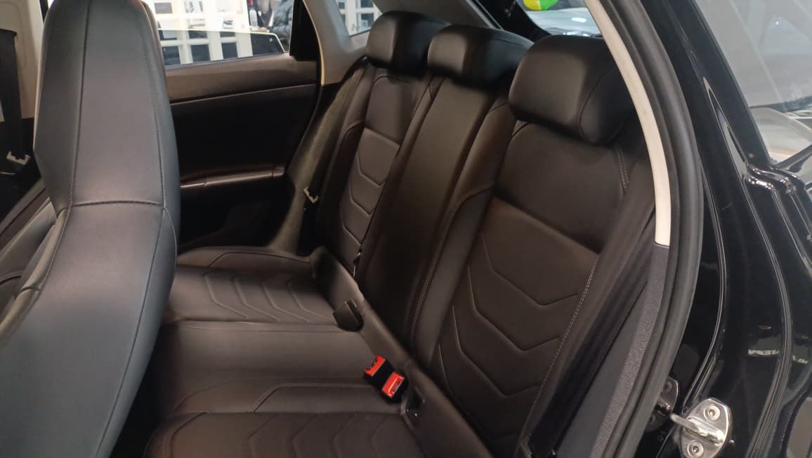volkswagen polo highline 1.0 tsi 2024