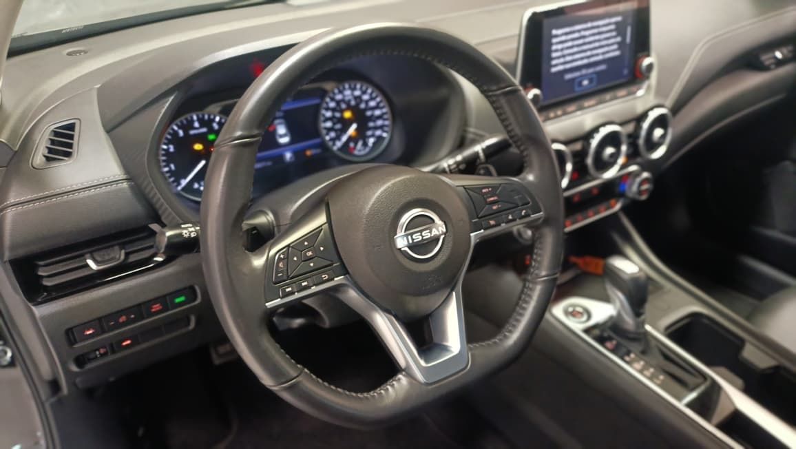 nissan sentra adv cvt 2025