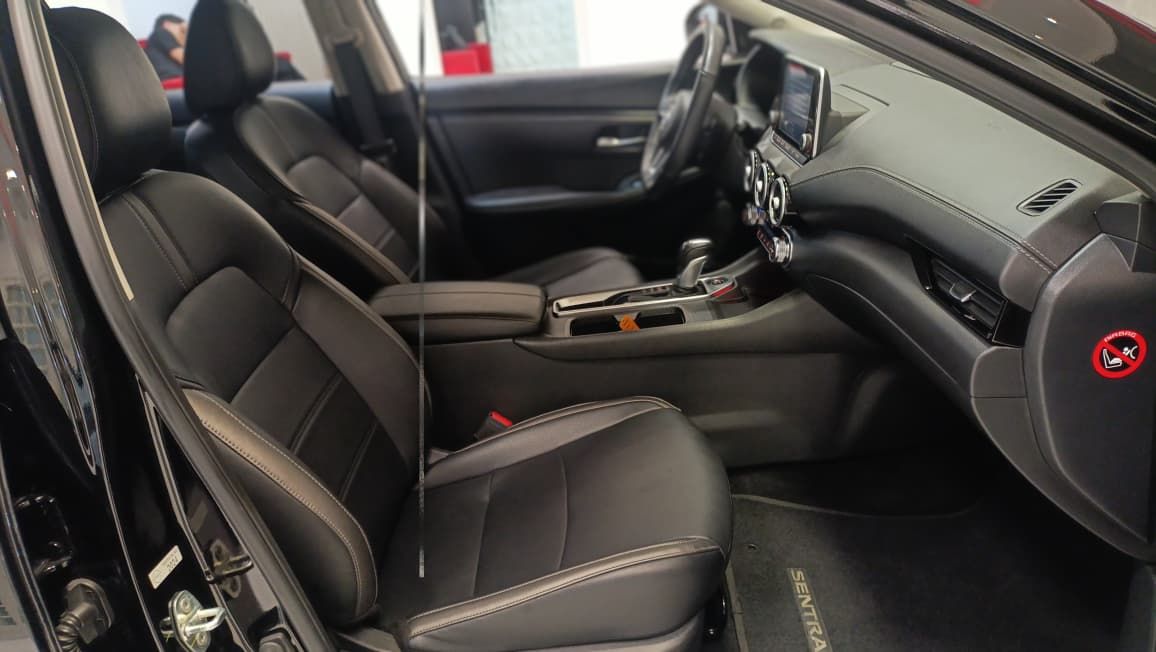 nissan sentra adv cvt 2025