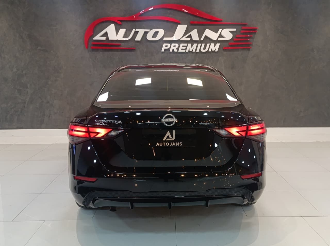 nissan sentra adv cvt 2025