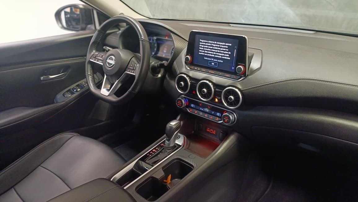 nissan sentra adv cvt 2025