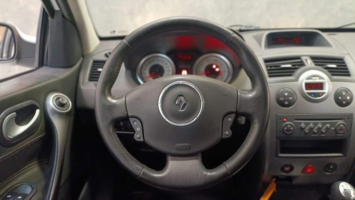 renault meganegt dyn 16 2013