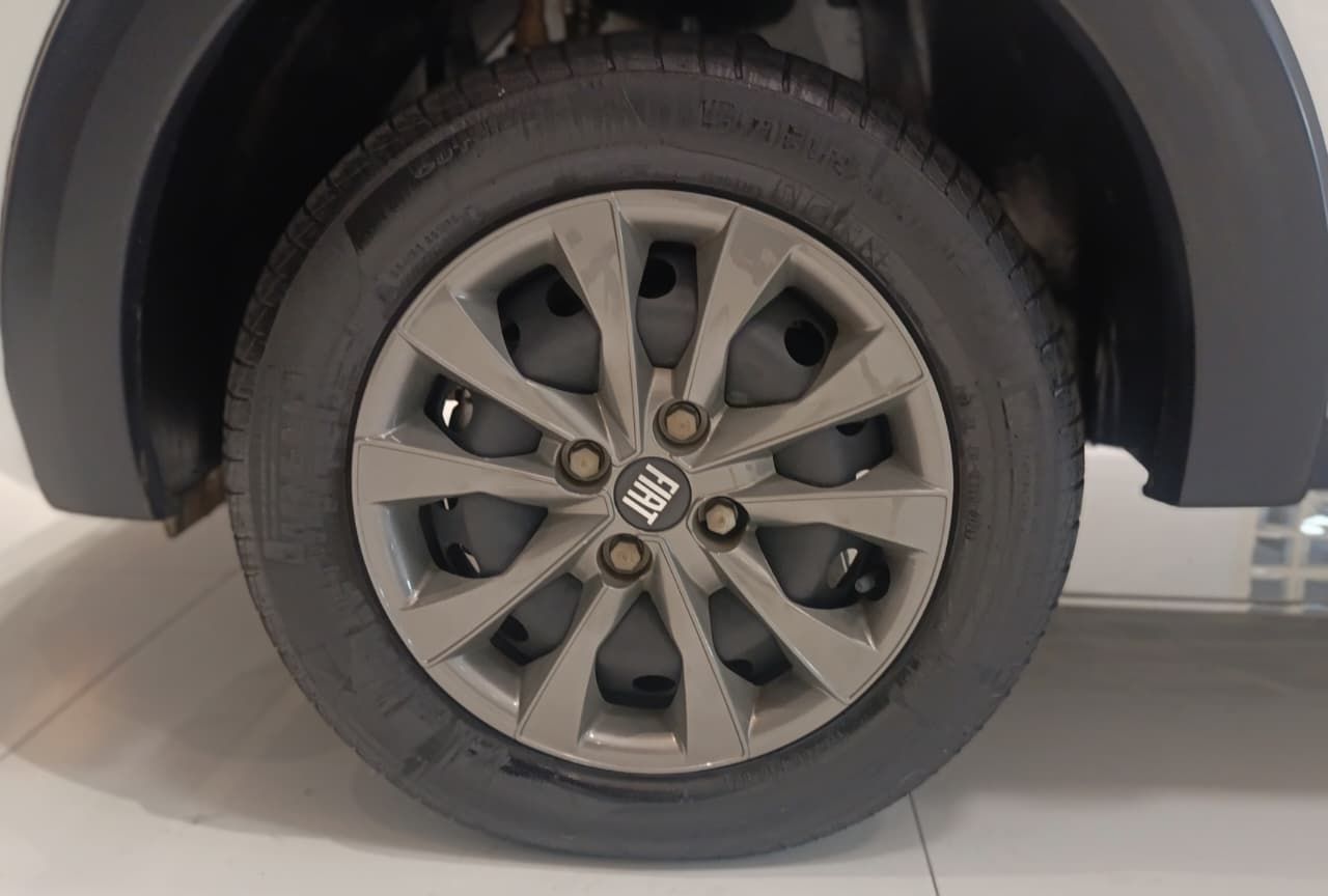fiat mobi trekking 1.0mt 2025