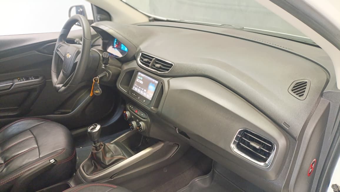 chevrolet onix 1.4mt ltz 2015