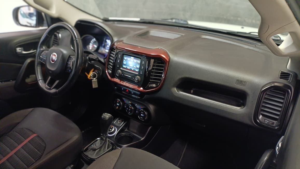 fiat toro freedom at9 d 2019