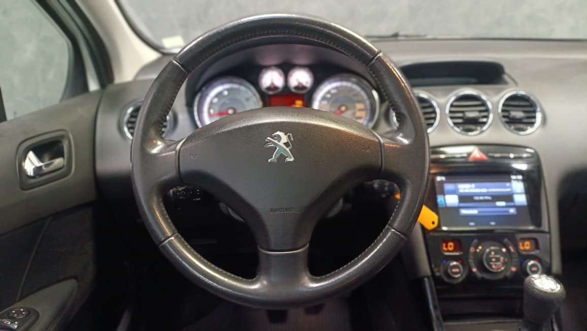 peugeot 308 allure 2016