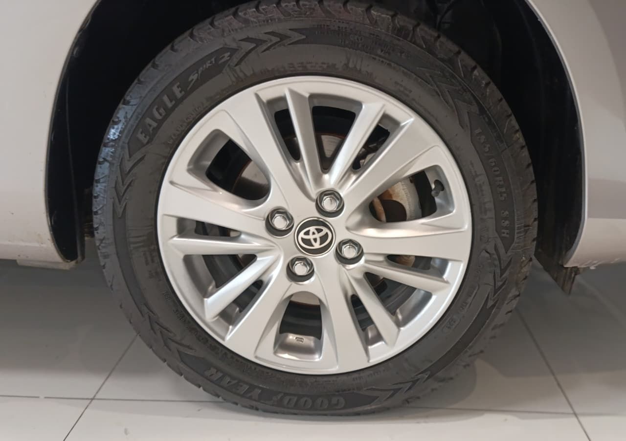 toyota yaris sd xlplusat 2019