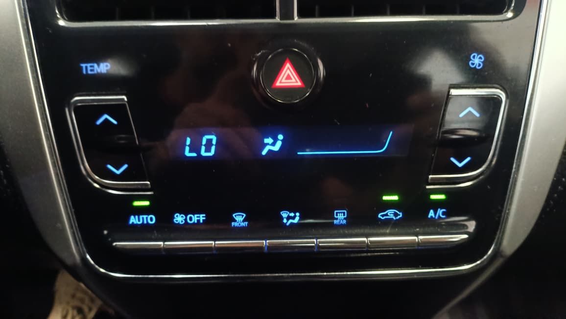 toyota yaris sd xlplusat 2019