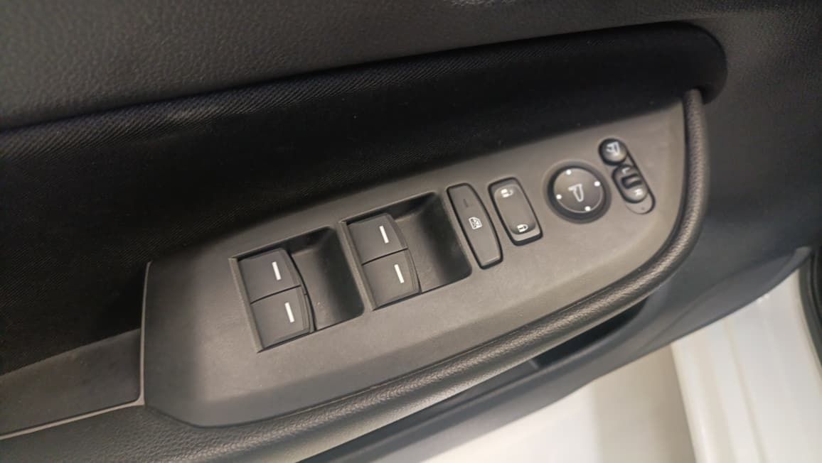 honda city hatch lx ano 2024
