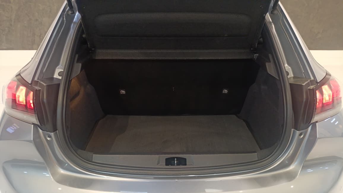 peugeot 208 style mt 2024