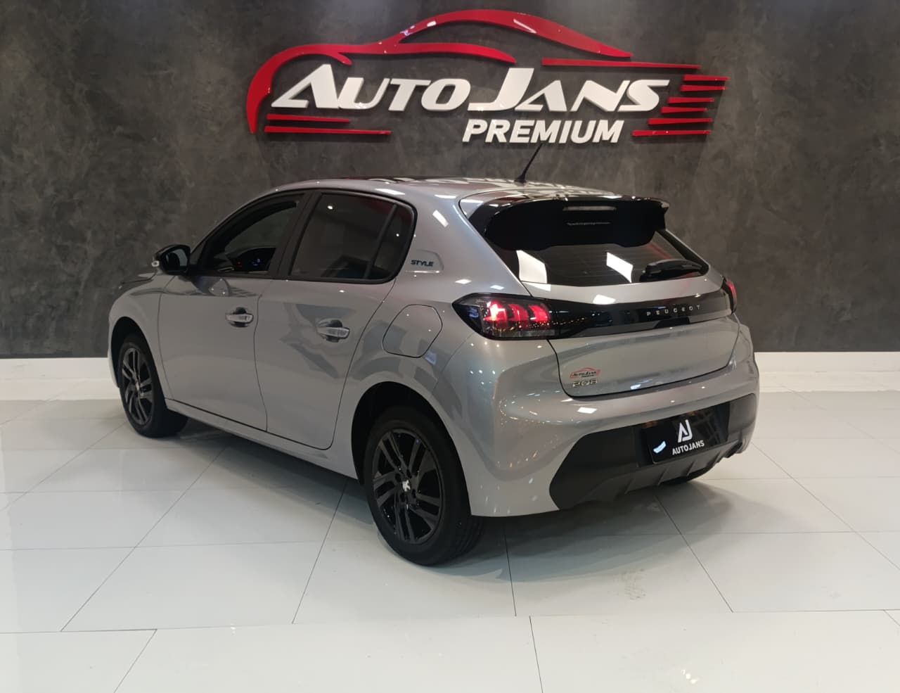 peugeot 208 style mt 2024