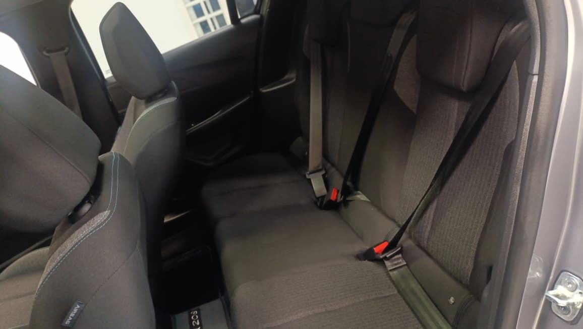 peugeot 208 style mt 2024