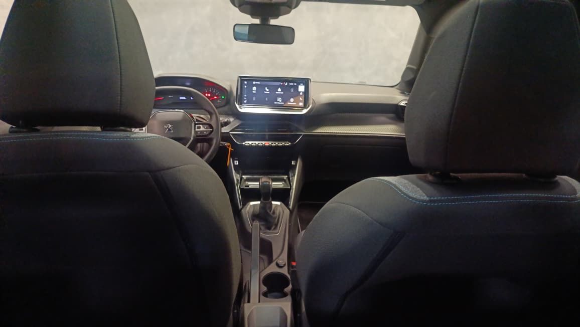 peugeot 208 style mt 2024