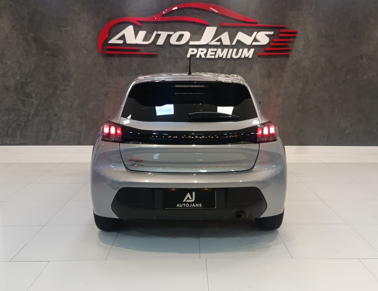 peugeot 208 style mt 2024