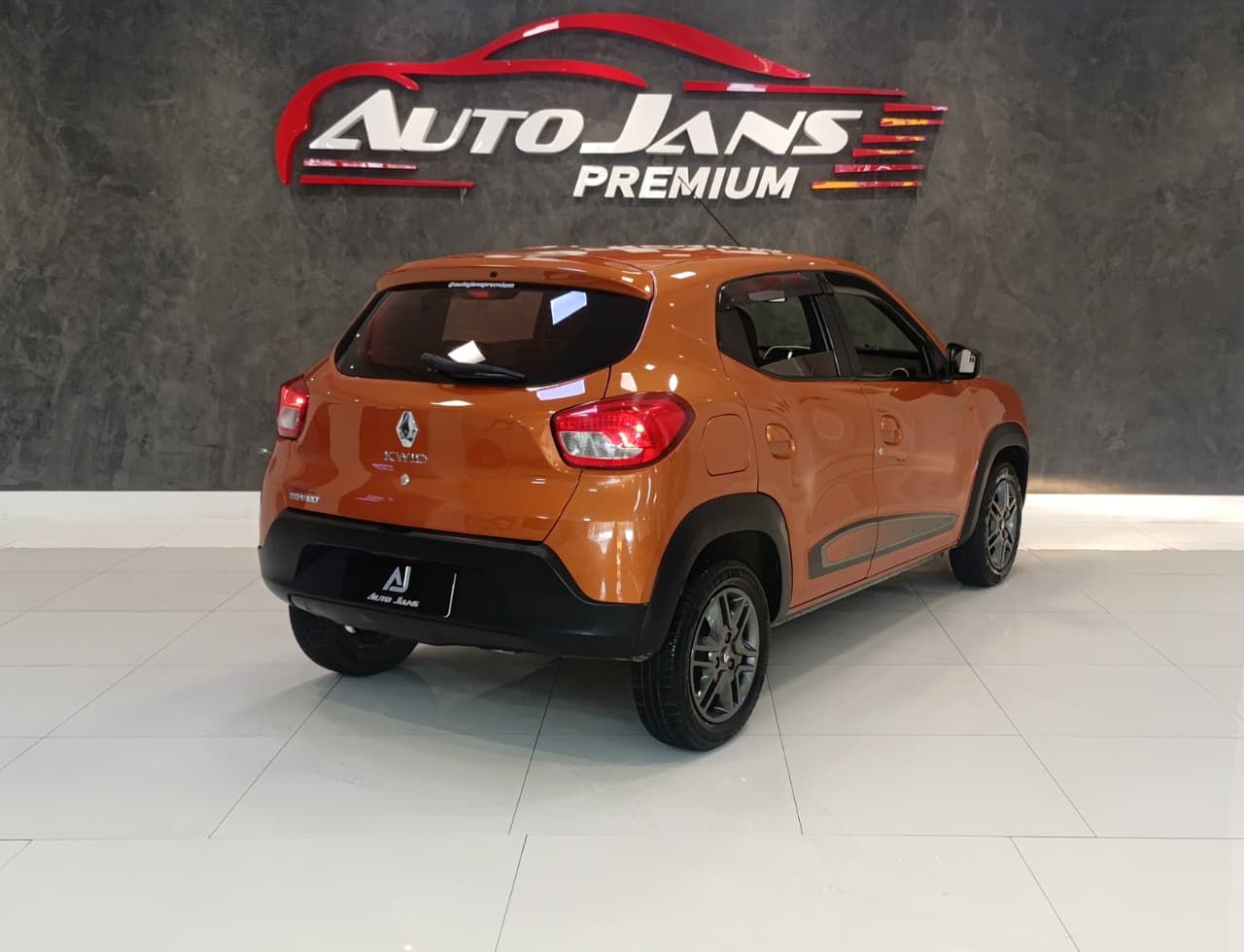renault kwid intense motor 1.0 flex ano 2018
