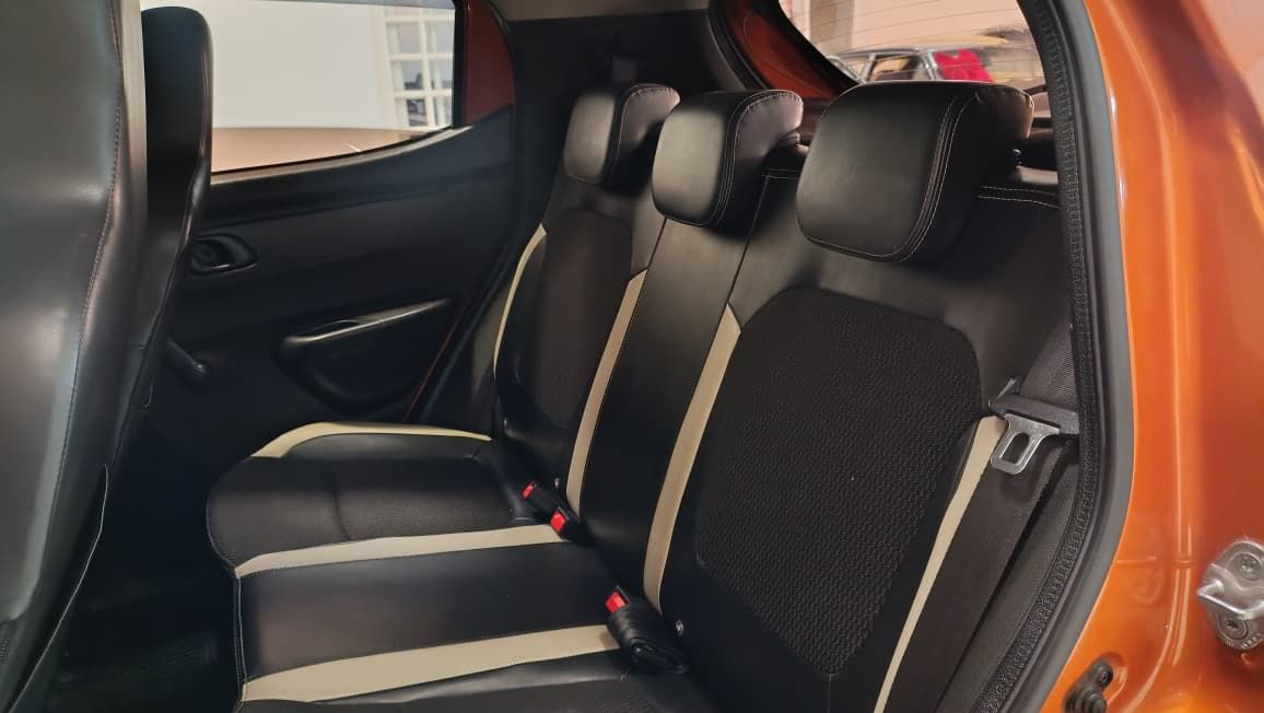 renault kwid intense motor 1.0 flex ano 2018
