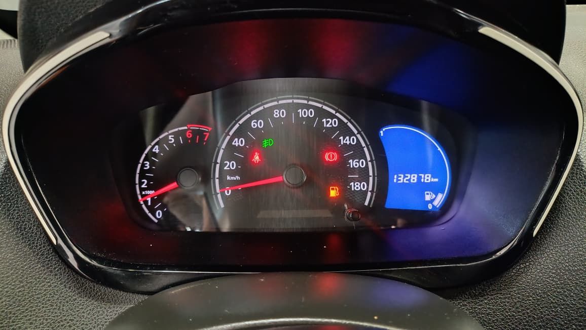 renault kwid intense motor 1.0 flex ano 2018
