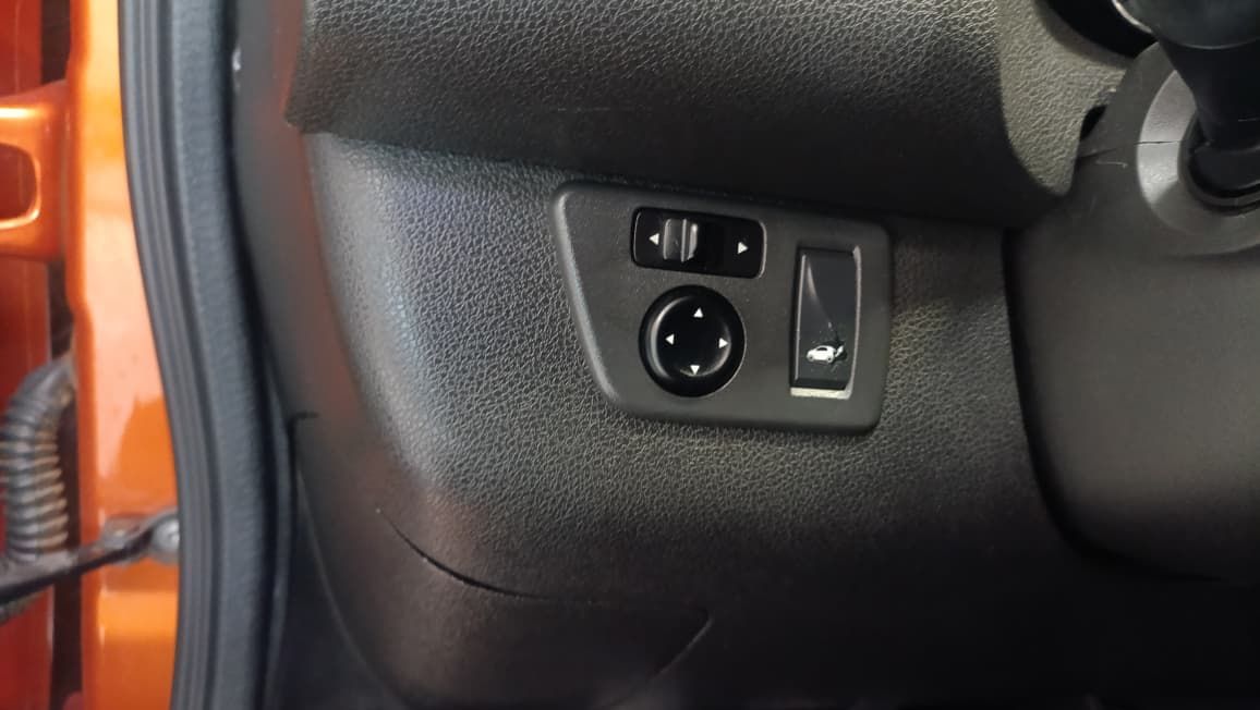 renault kwid intense motor 1.0 flex ano 2018