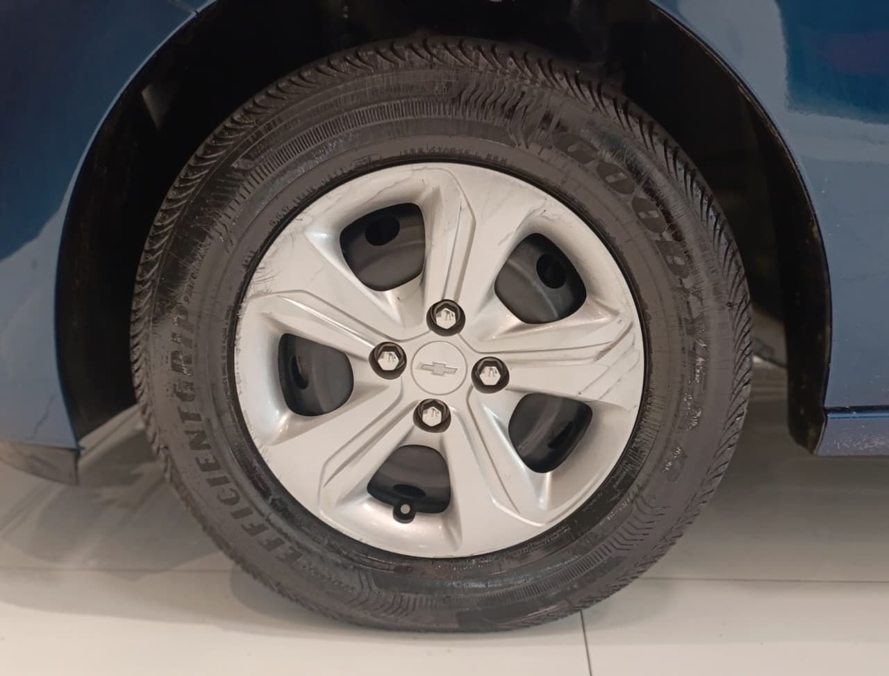 chevrolet onix 10mt hb 2024