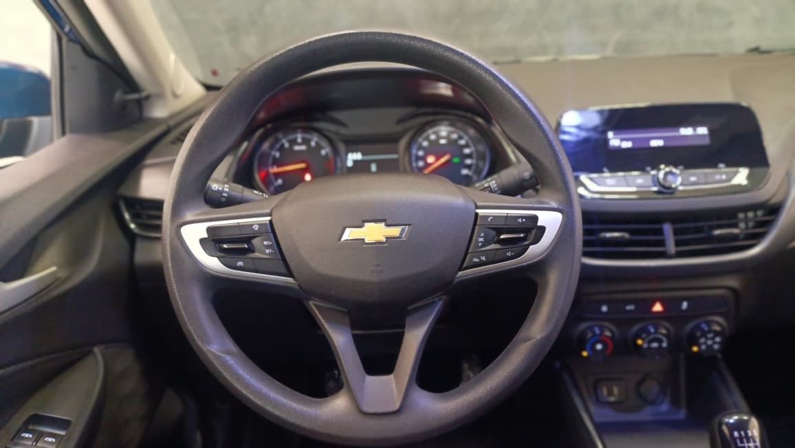 chevrolet onix 10mt hb 2024