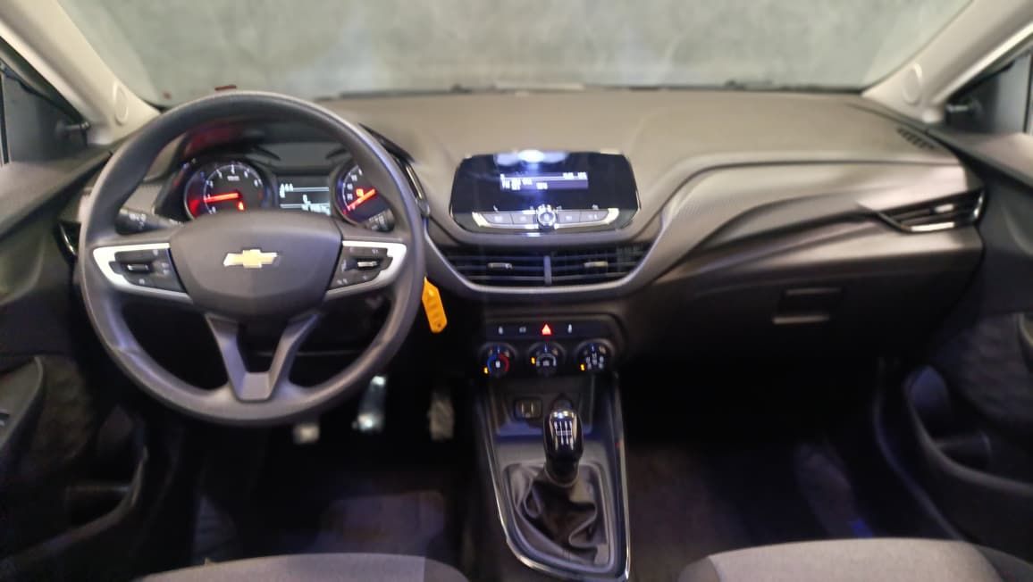 chevrolet onix 10mt hb 2024