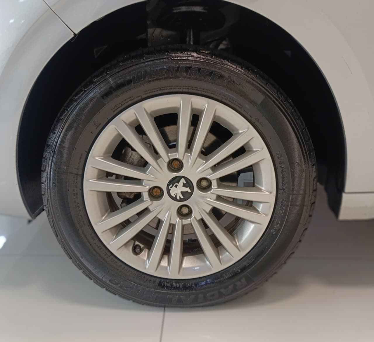 peugeot 208 active motor 1.2 flex ano 2020