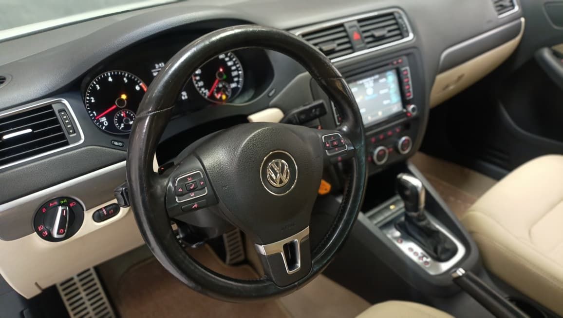 volkswagen jetta highline motor 2.0turbo ano 2013