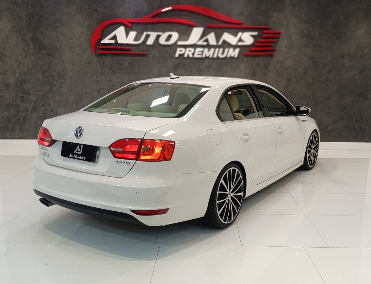 volkswagen jetta highline motor 2.0turbo ano 2013