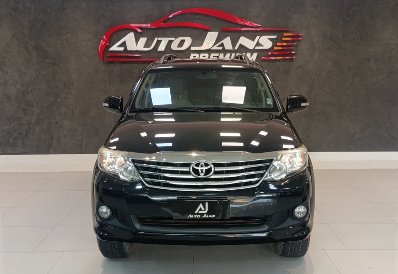 toyota hilux sw4 4x2 sr motor 2.7 flex ano 2015