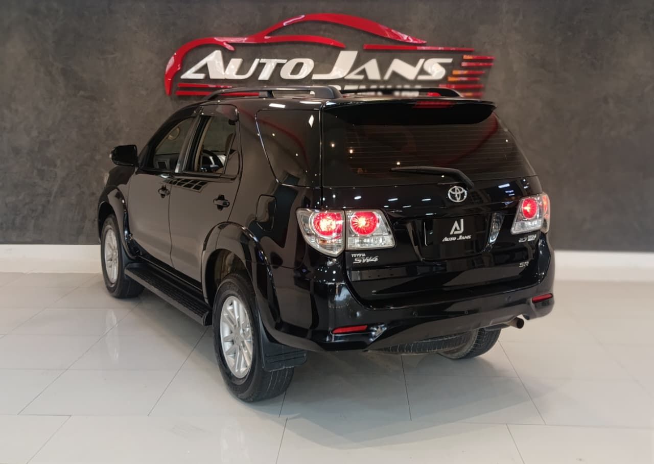 toyota hilux sw4 4x2 sr motor 2.7 flex ano 2015