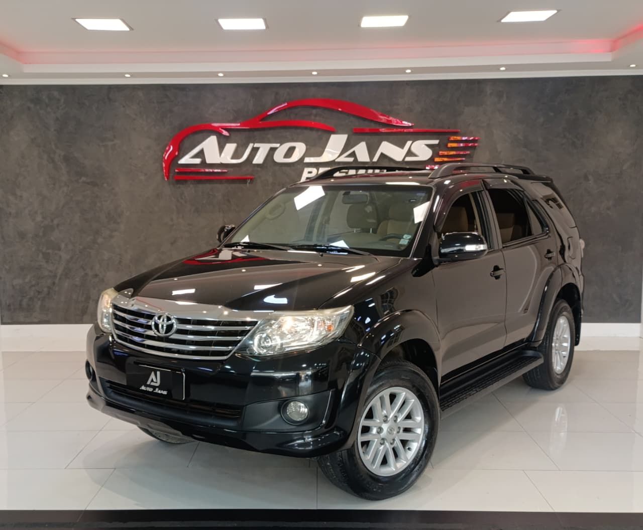toyota hilux sw4 4x2 sr motor 2.7 flex ano 2015