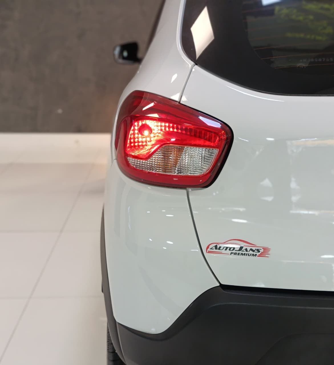 renault kwid intense motor 1.0 flex ano 2022