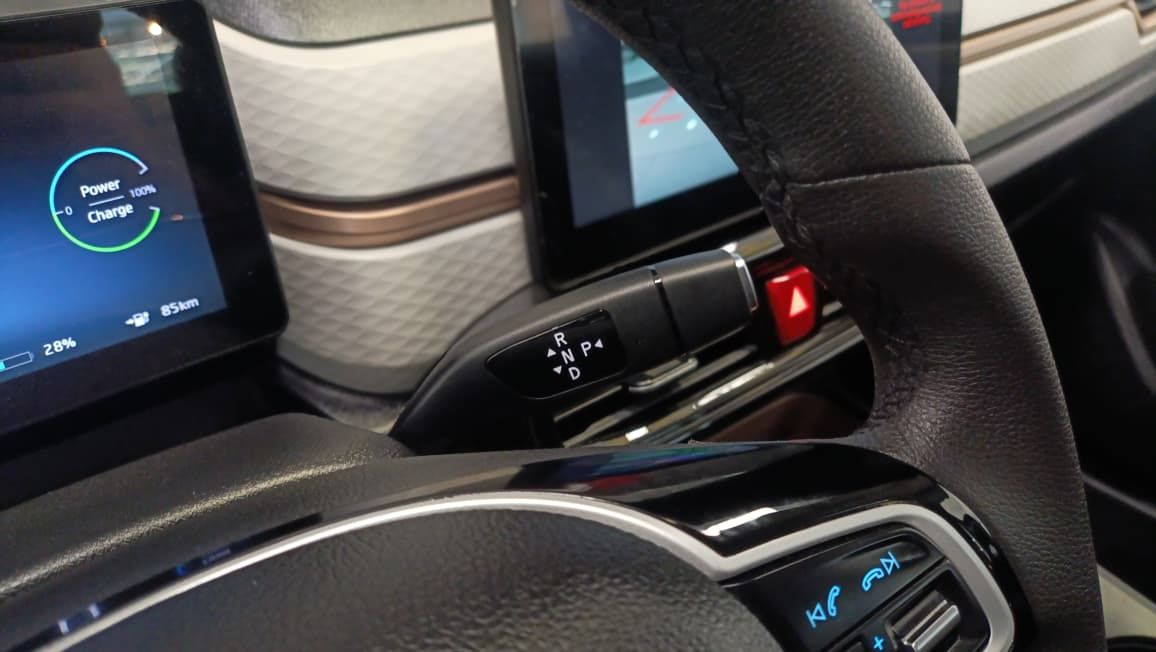 jac e js1 100% eletrico ano 2025