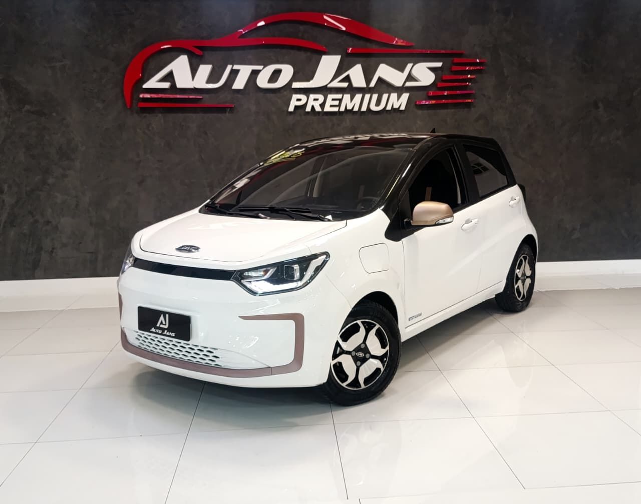 jac e js1 100% eletrico ano 2025