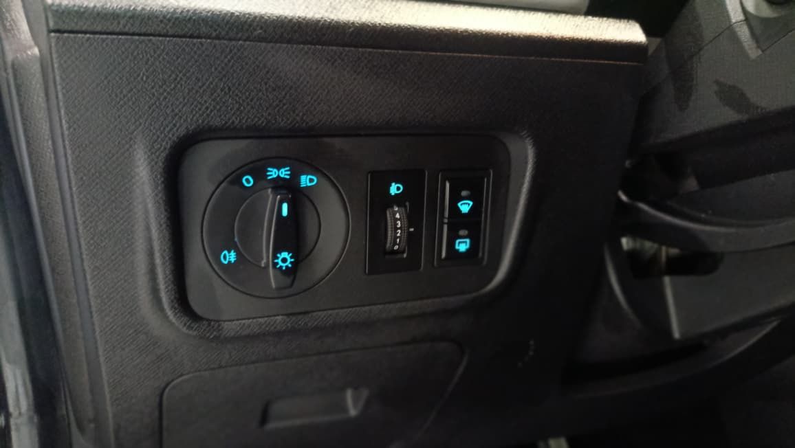 jac e js1 100% eletrico ano 2025
