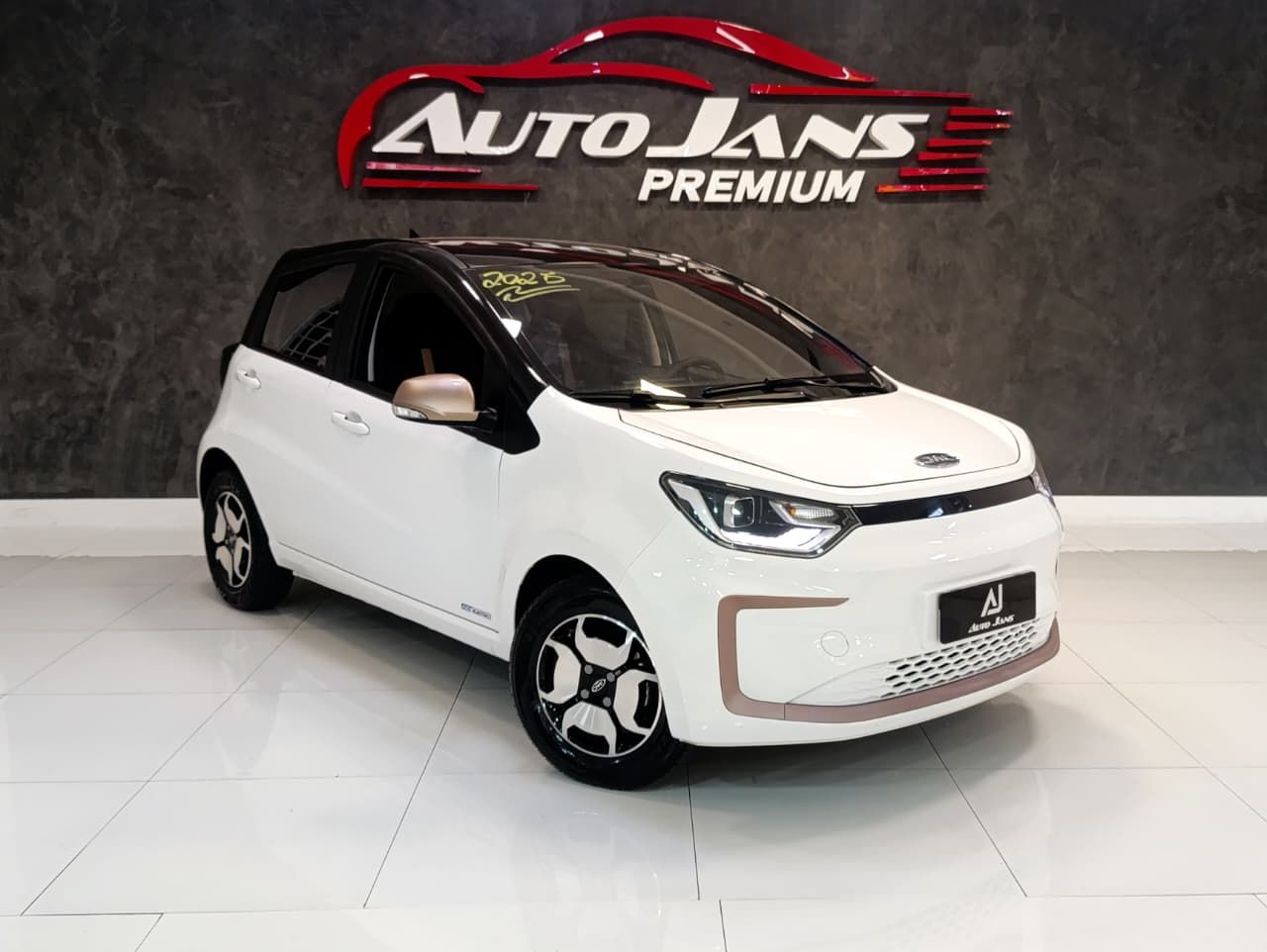 jac e js1 100% eletrico ano 2025