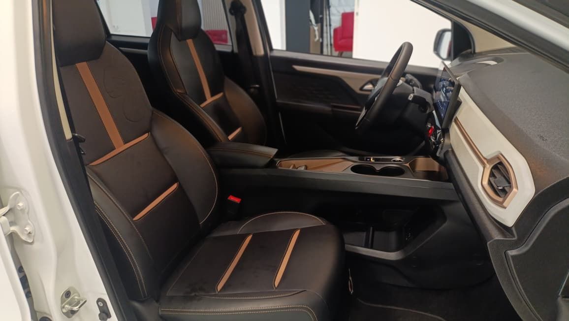 jac e js1 100% eletrico ano 2025