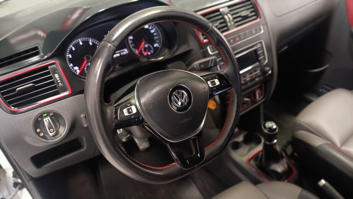 volkswagen novo fox pepper motor 1.6 flex 2015