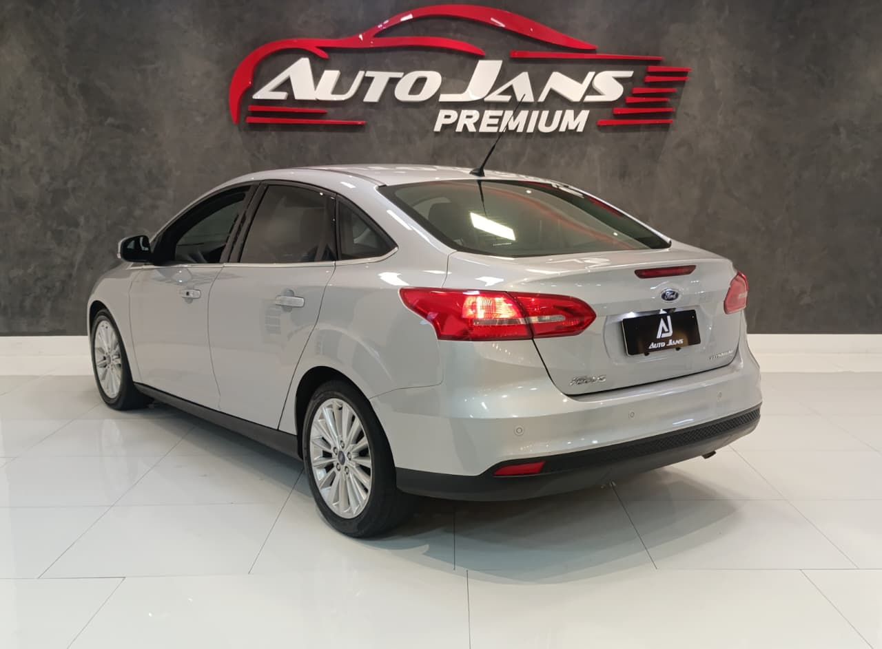 ford focus sedan titanium 2.0 plus 16 v flex aut. 2018