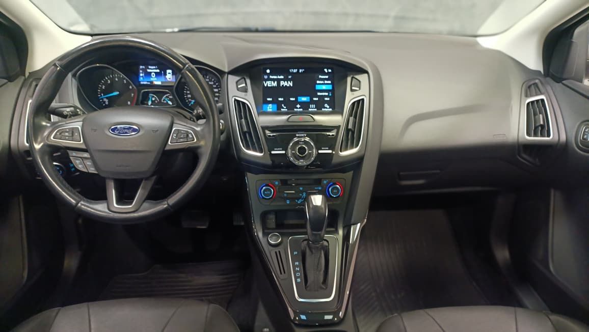 ford focus sedan titanium 2.0 plus 16 v flex aut. 2018