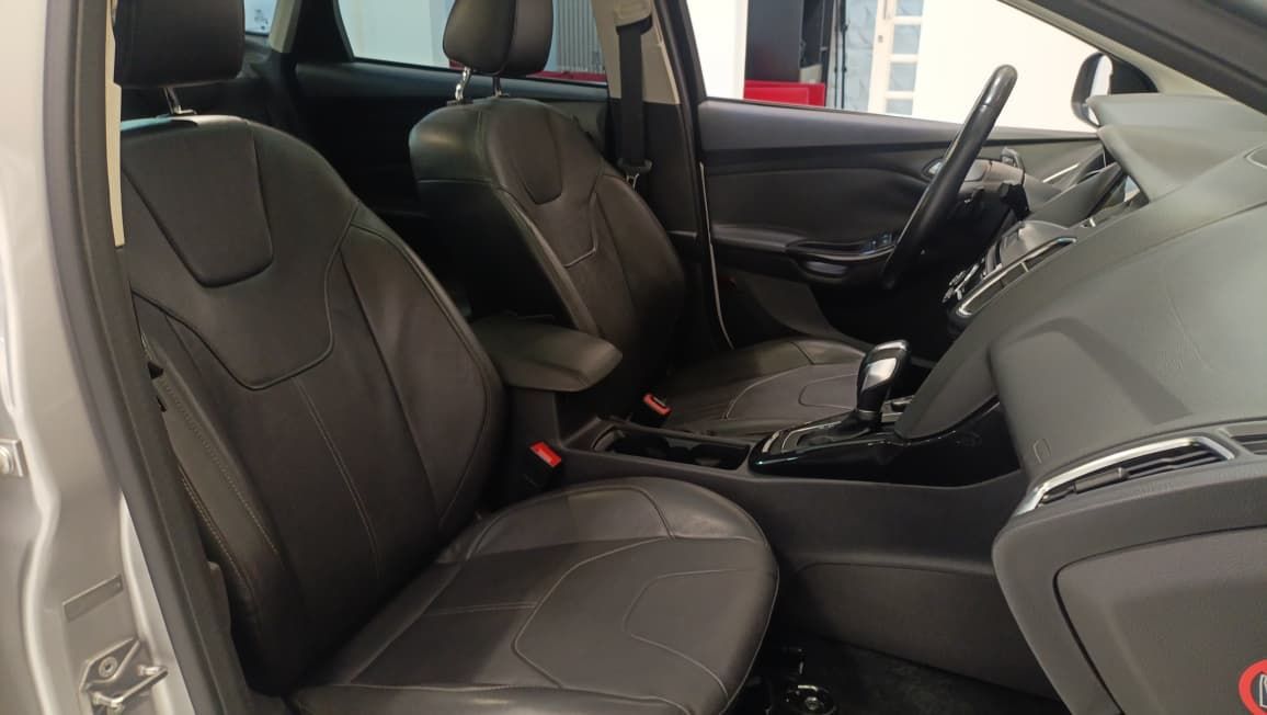 ford focus sedan titanium 2.0 plus 16 v flex aut. 2018