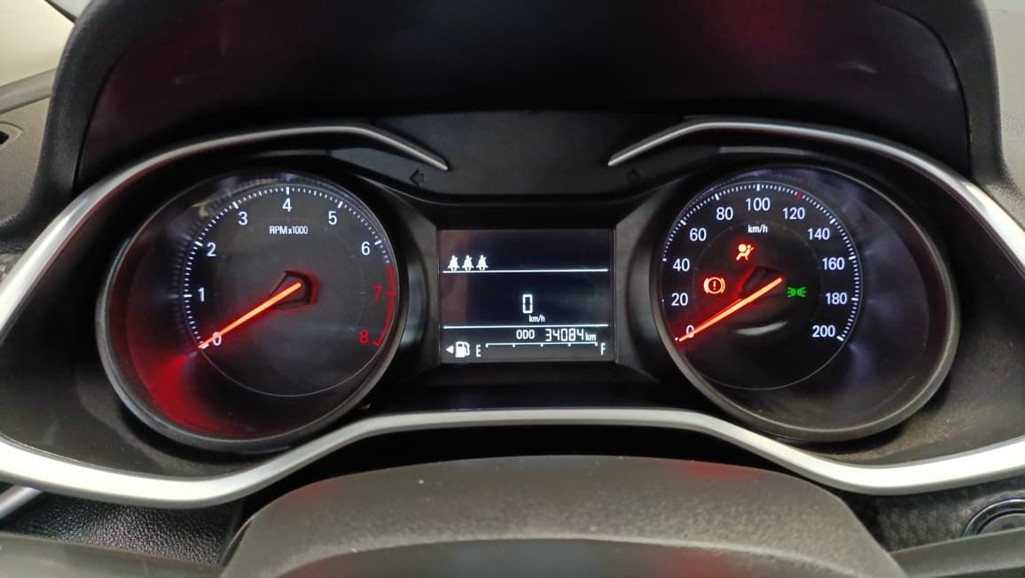 onix sedan plus 1.o lt2 ano 2023