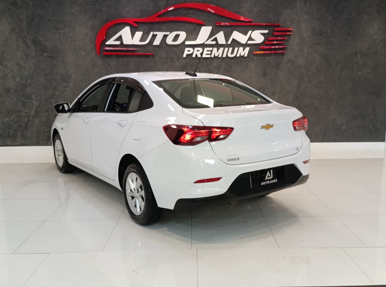 onix sedan plus 1.o lt2 ano 2023