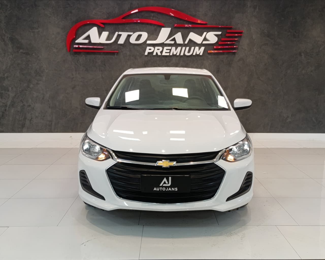 onix sedan plus 1.o lt2 ano 2023