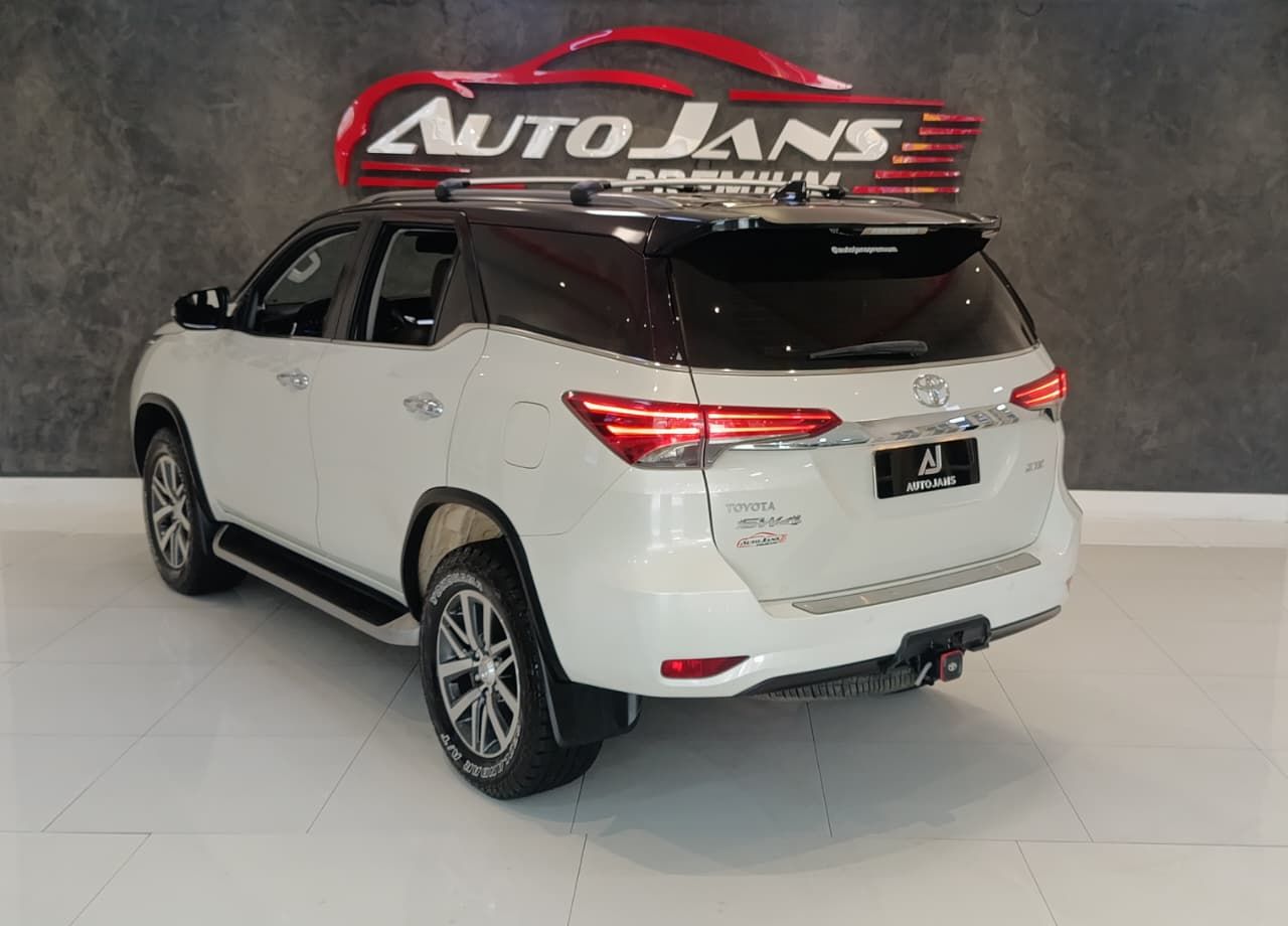 toyota hilux sw4 srx motor 2.8 turbo diesel 4x4ano 2020