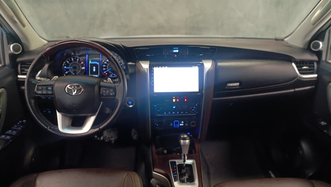 toyota hilux sw4 srx motor 2.8 turbo diesel 4x4ano 2020