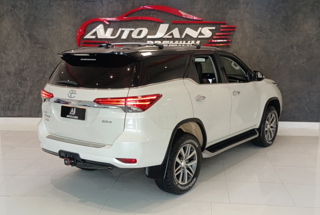 toyota hilux sw4 srx motor 2.8 turbo diesel 4x4ano 2020